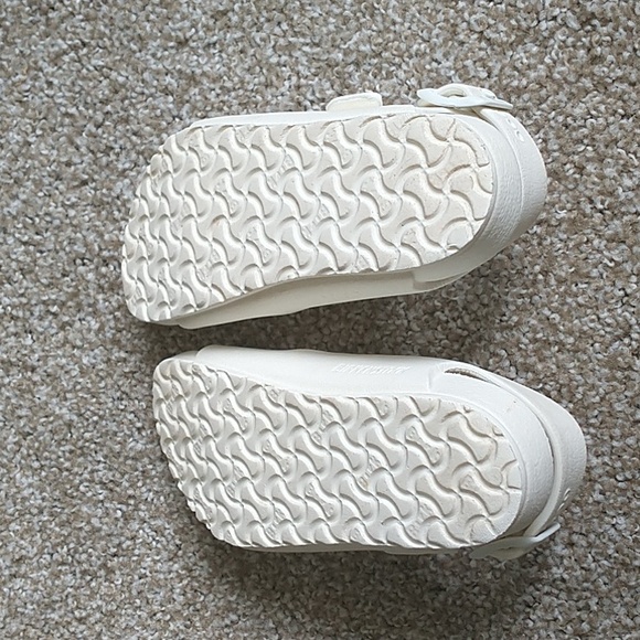 Birkenstock sandals , kids size 28 (8-8.5) - Picture 6 of 11